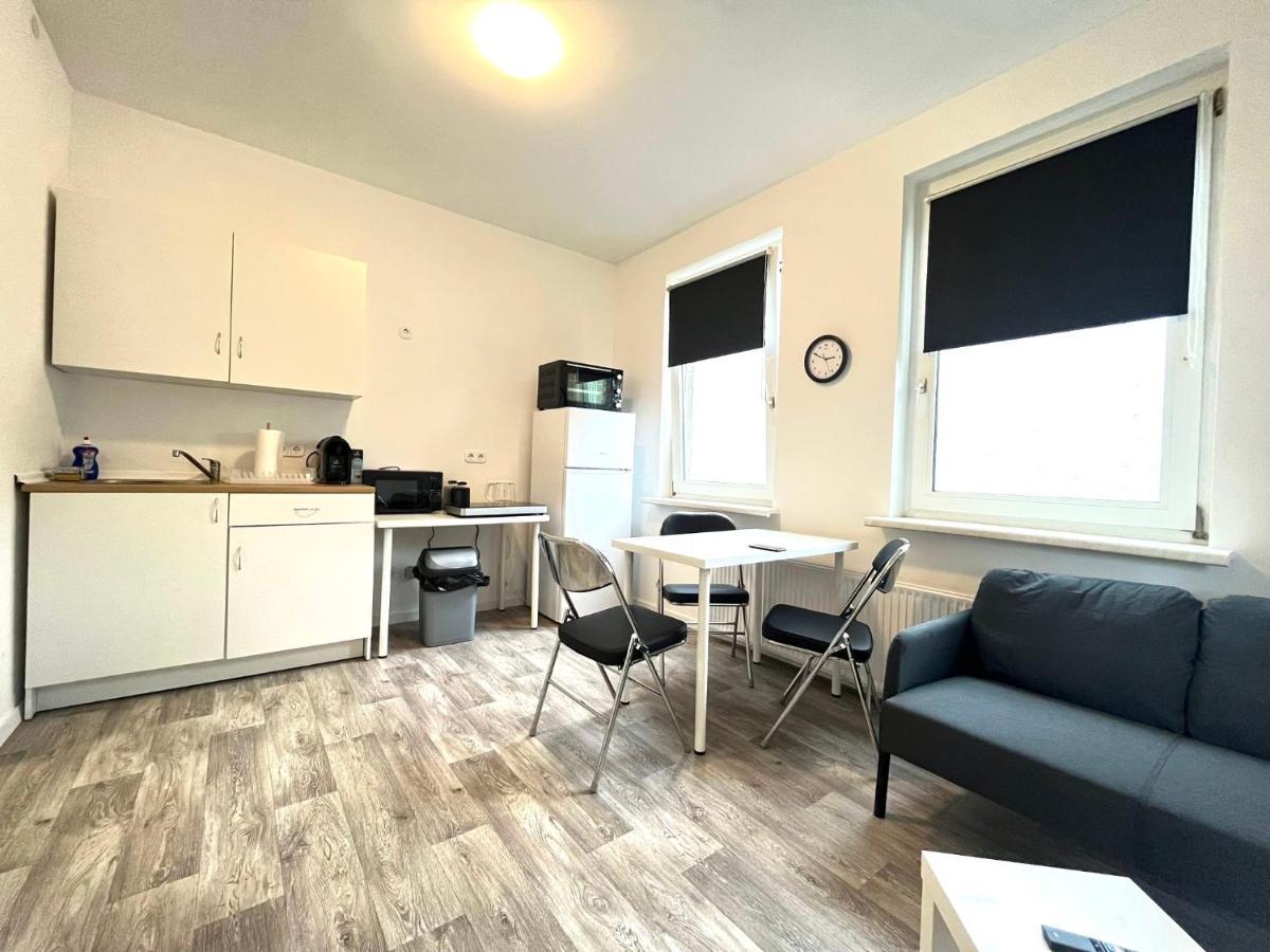 Studio-Apartments Fuer Monteure & Businessgaeste Zentral In Neumünster Exteriér fotografie